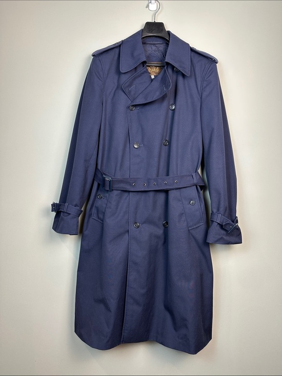 Vintage Other - Vintage Navy Trench coat Romania plaid liner 42 men’s belted double breasted